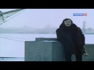 Евтушенко нас в набитых трамваях. Нас в набитых трамваях болтает