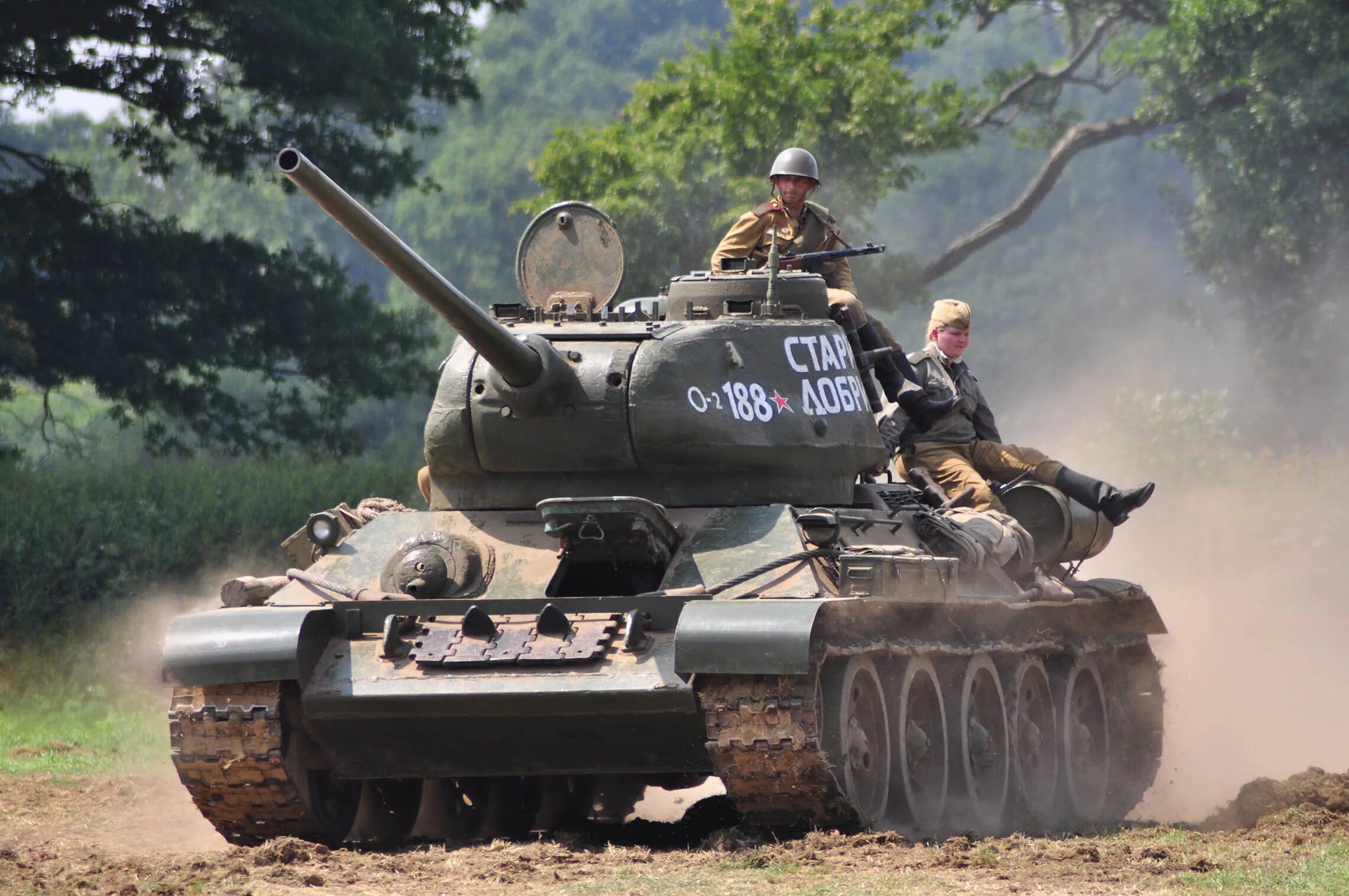 Танковые воины. Т 34 85. Танк т-34-85. Танк т34.