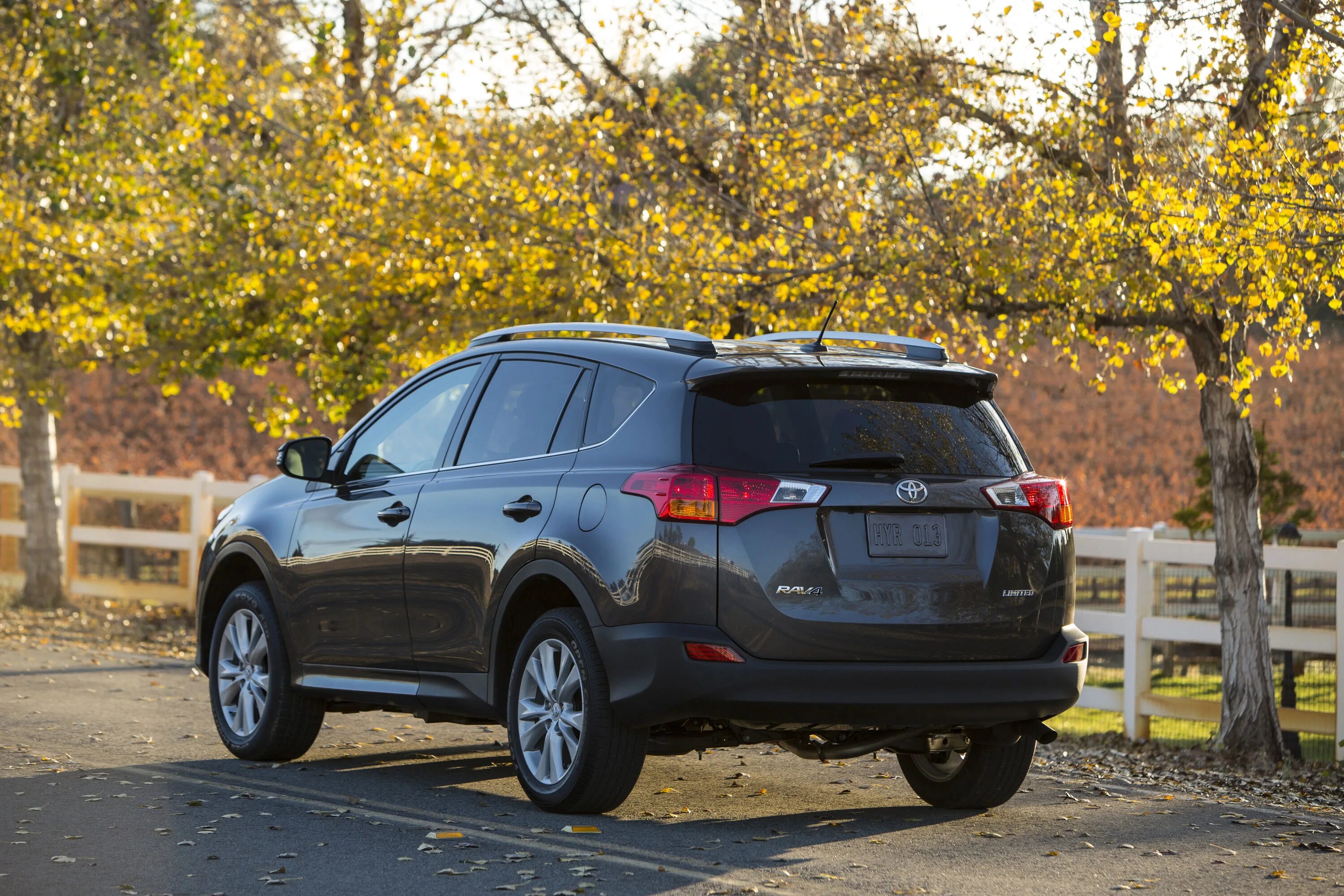 Характеристика рав 4 2014. Toyota rav4 2013. тойота рав 4 2013. toyota rav4 4 2013. toyota rav 4 2013&gt; 2013.