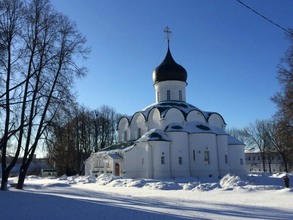 святые места земли тульской. варницкий монастырь иконостас. церковь в митино на пятницком шоссе 47. храм в парке митино новый. храм воздвижения креста господня в митино.