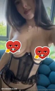 Slideshow joanne kelly nude 