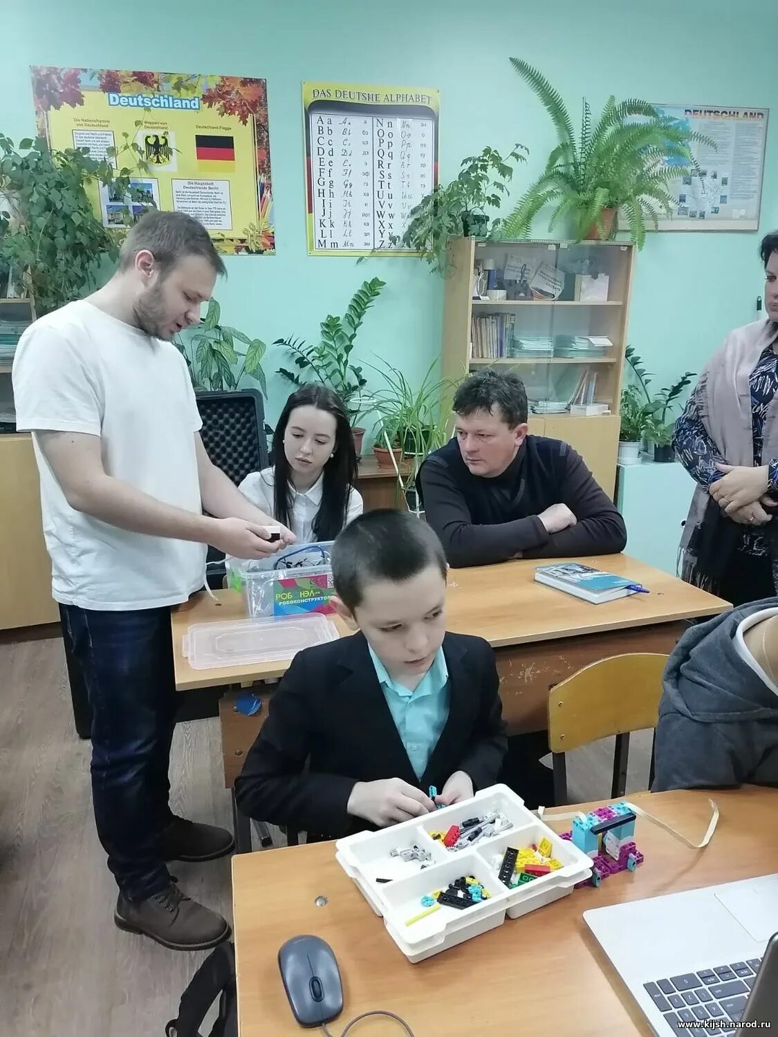 Сош 25 анастасиевская. Сош 25 анастасиевская. Ст новомалороссийская краснодарский край. Новомалороссийская школа 25. Мбоу анастасиевская сош им про рф в.