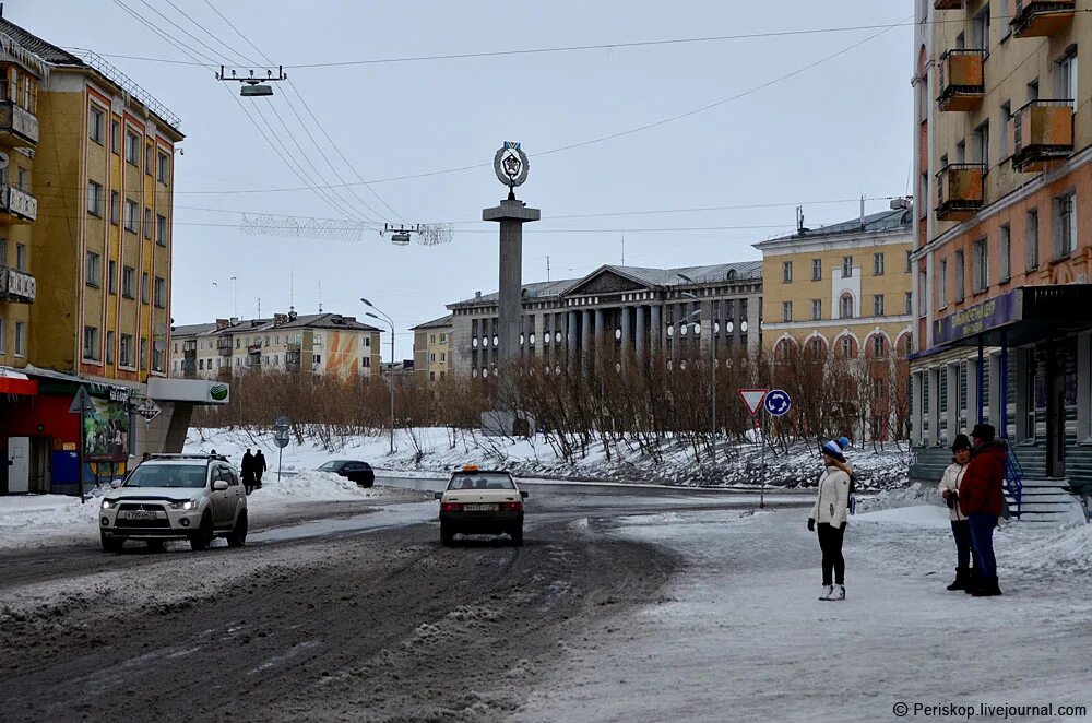 Воркута центр города. Воркута население в 1990 году. Воркута центр города 2022. Воркута население 2000. Гисео города воркуты