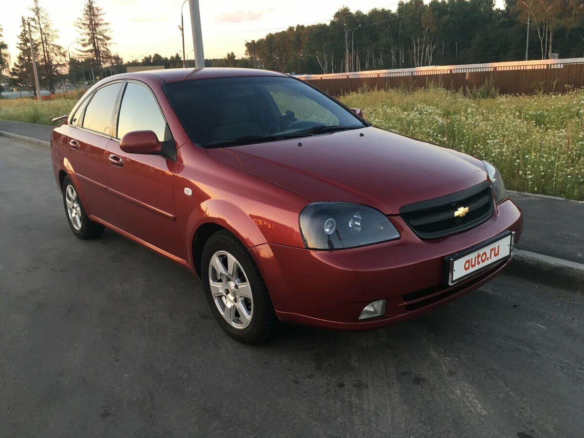 Шевроле купить иваново. Chevrolet Lacetti 2004. Chevrolet Lacetti 1.6. Шевроле Лачетти седан красный. Шевроле Лачетти седан 1.6 2006.