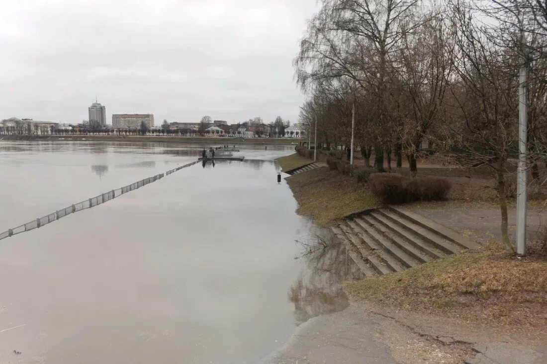 Речка вышла из берегов