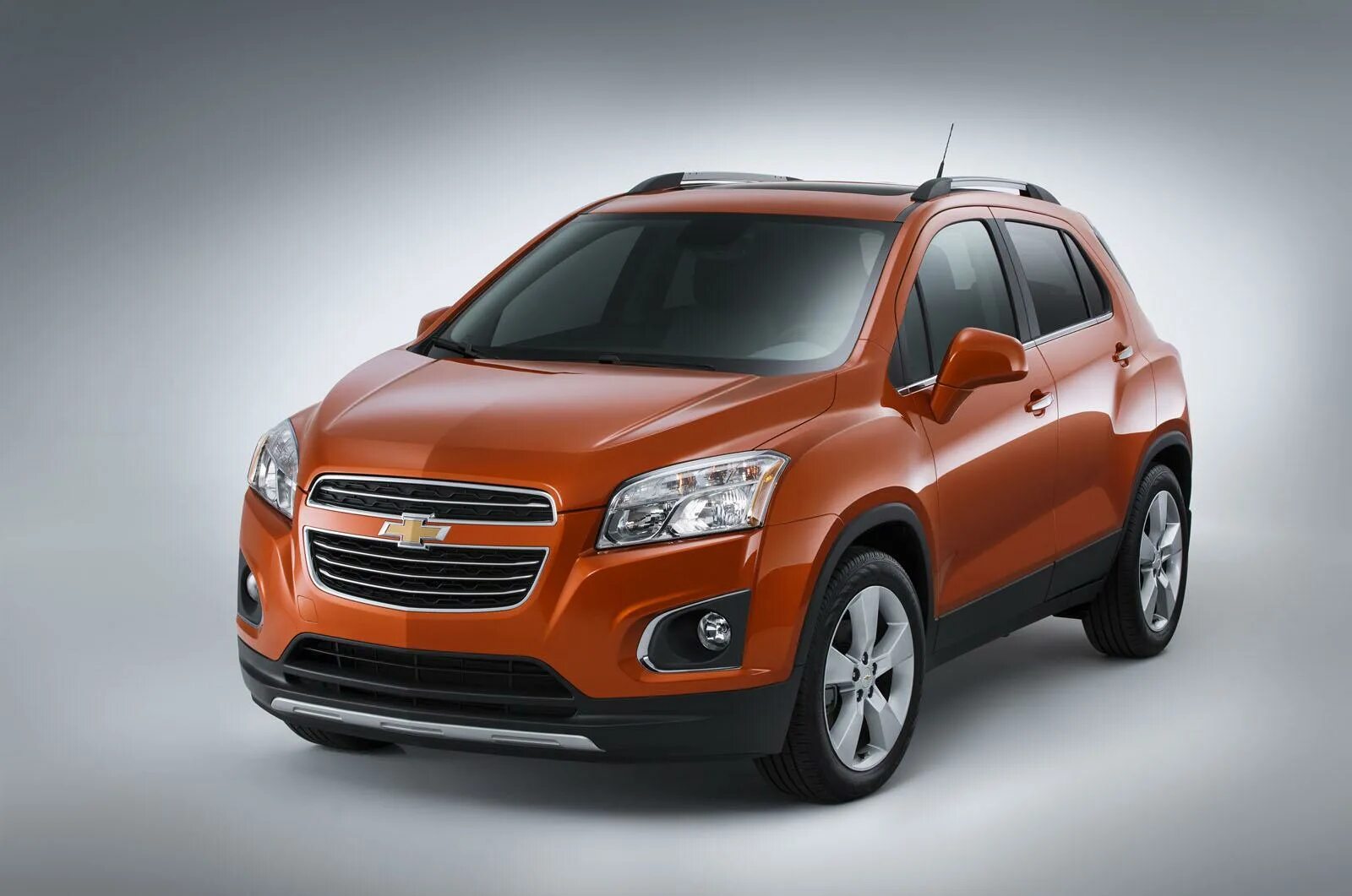 Chevrolet Trax. Кроссовер Chevrolet Trax. Chevrolet Trax 2009. Chevrolet Trax LTZ 2015. Кроссоверы и внедорожники всех марок цены