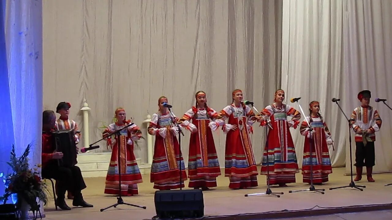Слушать русскую народную песню плясовую