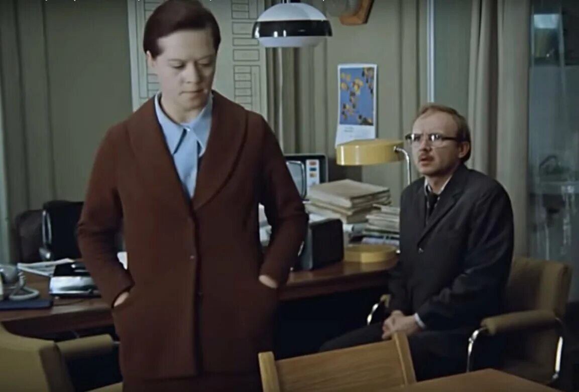 Фото новосельцева из служебного романа Фильм "Служебный роман" (1977) у каждого героя есть свой тотем ВидеоКёнигсберг