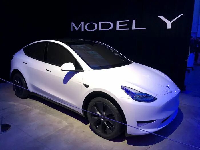 Tesla model y long range. Тесла y3. Tesla model y Performance. Tesla model y Performance белая.