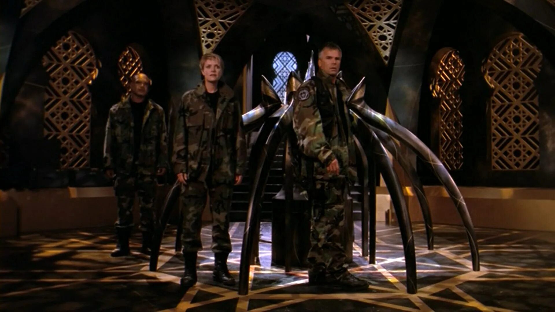 Зв врата 4. Корабль асгард звёздные врата. Sgu звёздные врата. Звездные врата начало. Звездные врата 1997.