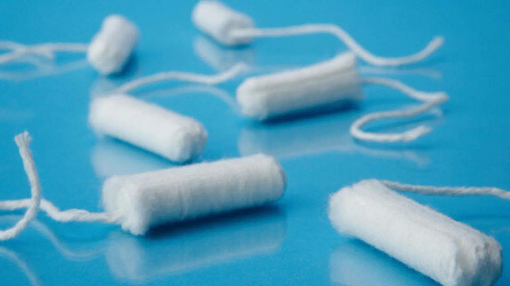 Тампоны розовые. Тампоны на ночь можно ли. Можно ли использовать тампон на ночь. Тампон гинекологический. Оби прокомфорт тампоны ночные.