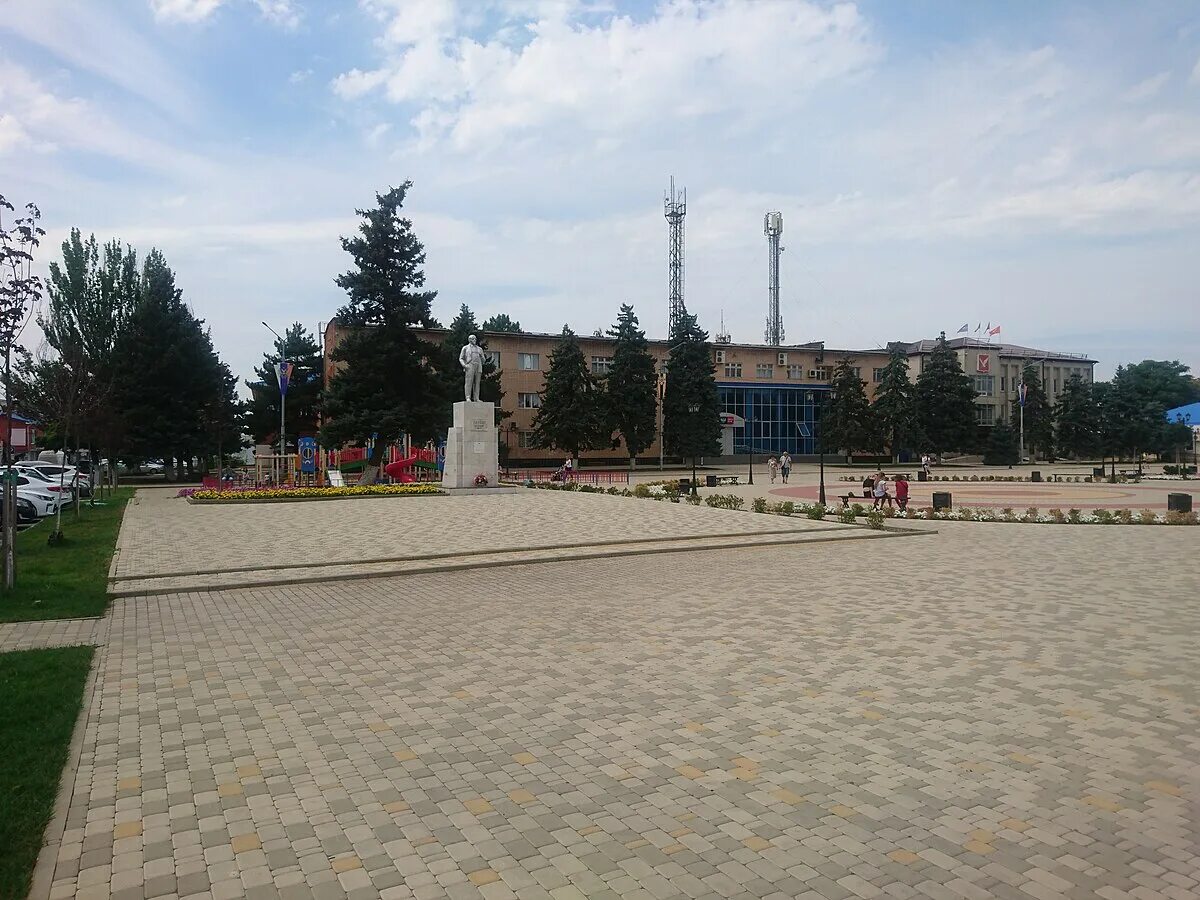 Тимашевск краснодарский край. Улица города тимашевска. Улица города тимашевска. Улица города тимашевска. Пионерская улица тимашевск.