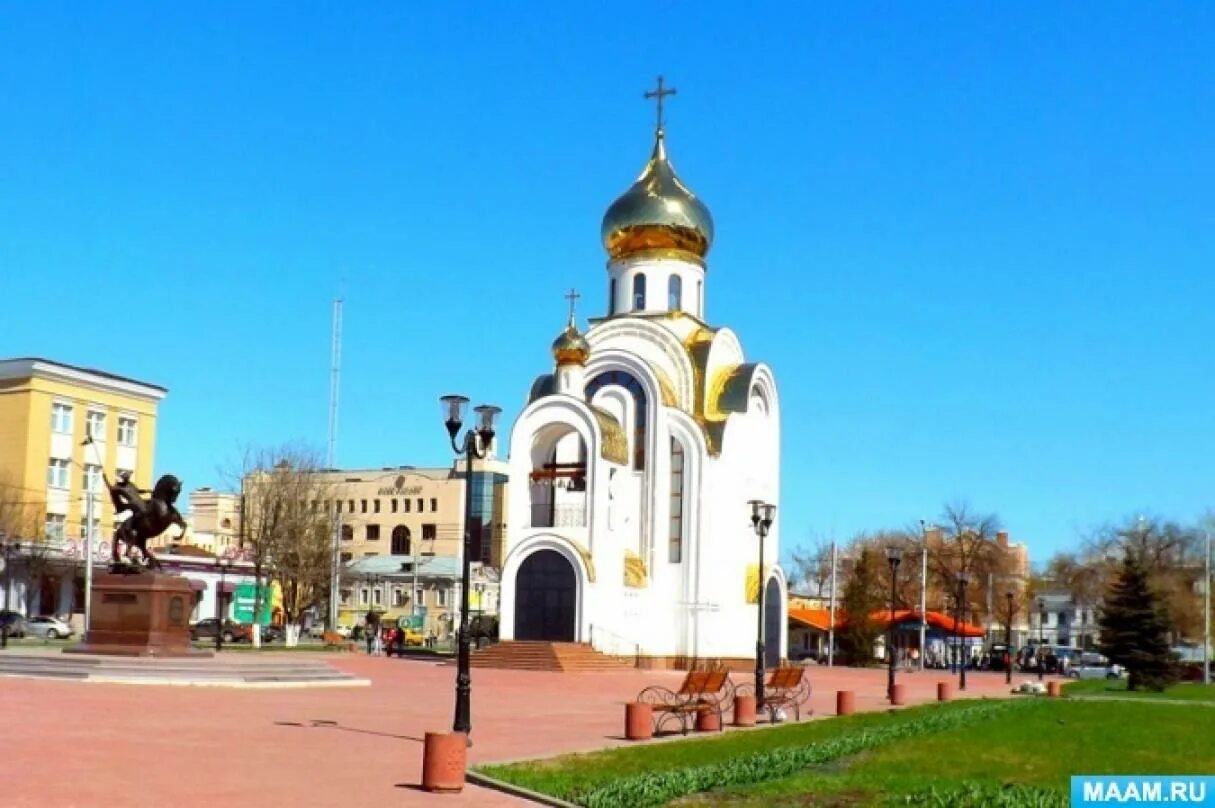 Иваново центр города. Площадь Победы Иваново. Храм на площади Победы Иваново. Примечательности города Иваново.