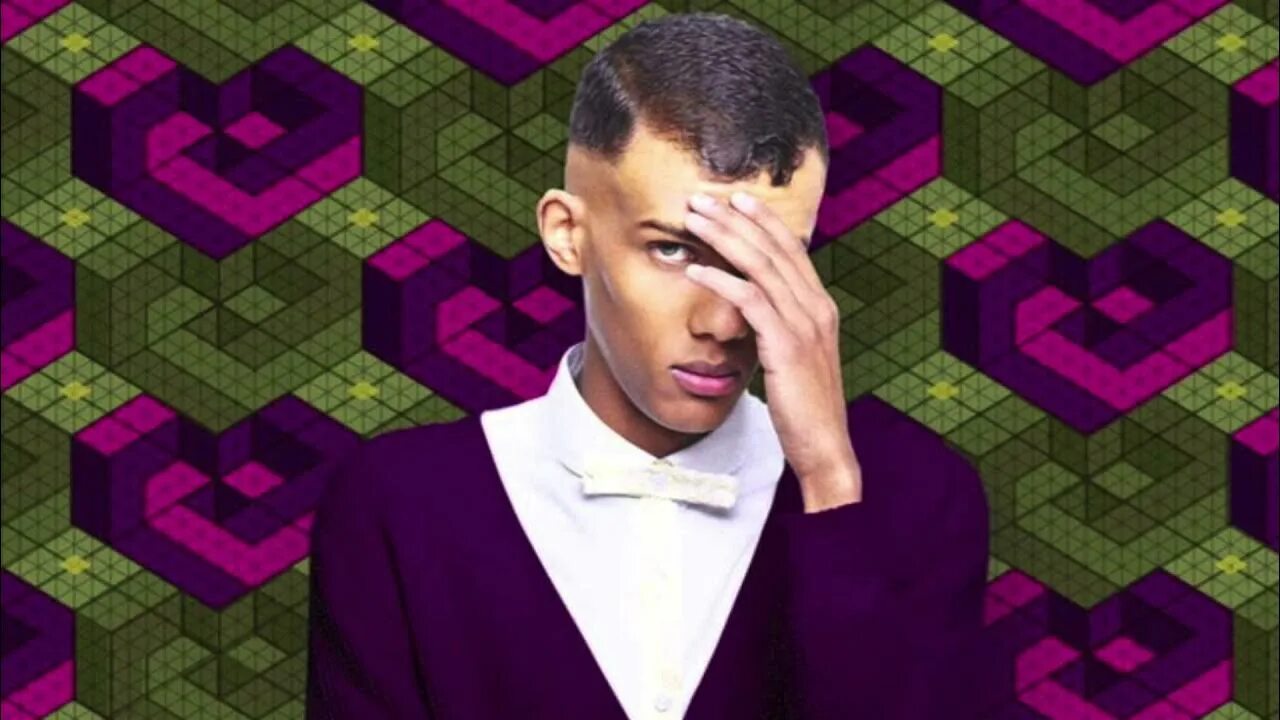 Stromae 2022. Стромае Тоус. Стромае Рандеву. Стромае tous les memes. Stromae tous memes перевод