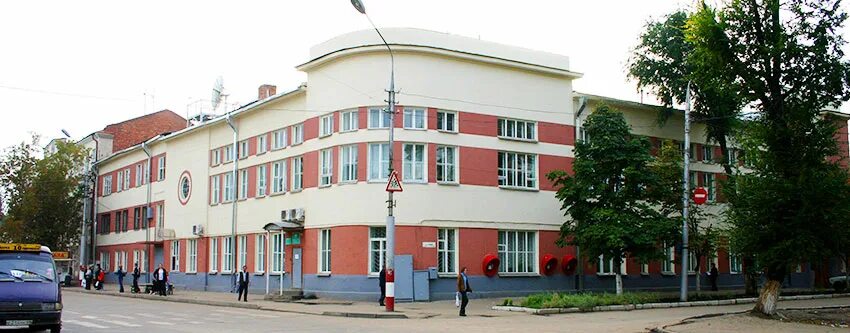 Мфц энгельс работает. Г. Пр. Пл свободы 15б энгельс. Энгельс пл.