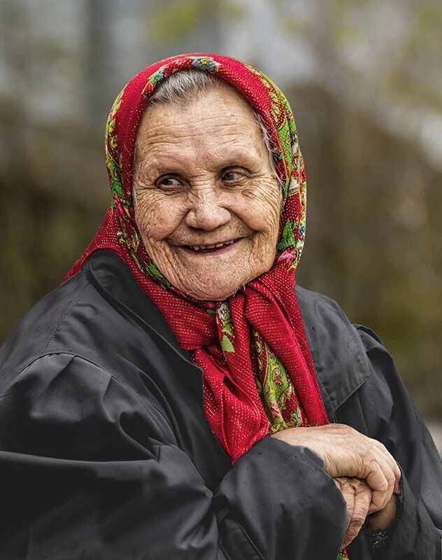 Закачать бабушка. Славянская бабушка. Старуха. Старлух. Российская старушка.