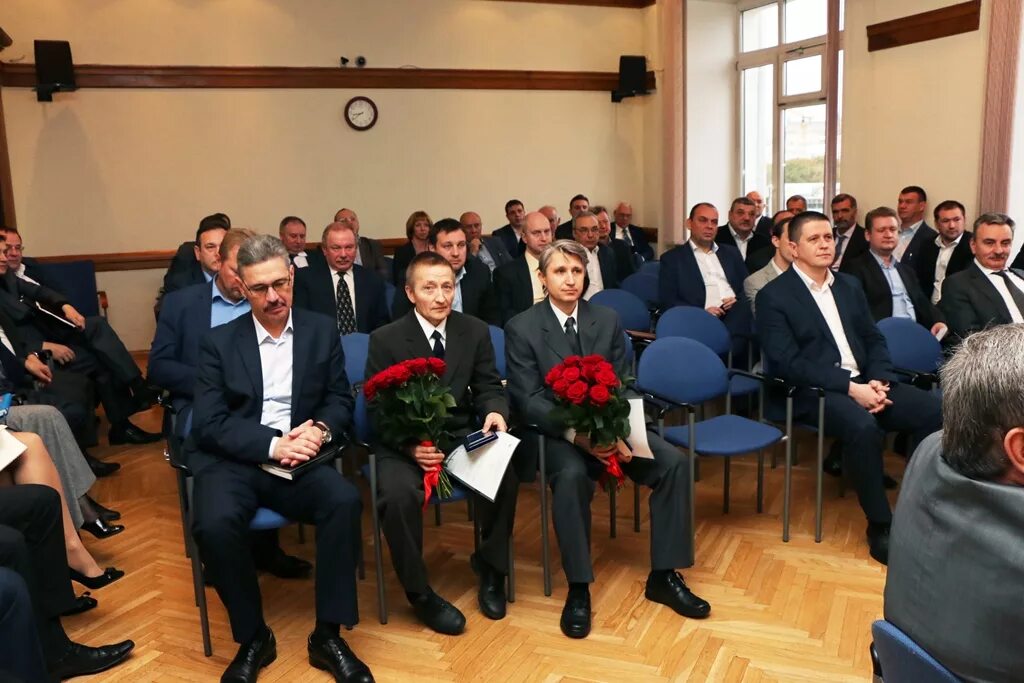 дощатов дмитрий алексеевич метрополитен должность. морозов александр николаевич ржд начальник дирекции. справка ржд. московско-горьковская дистанция пути. дмитрий дощатов метрополитен.