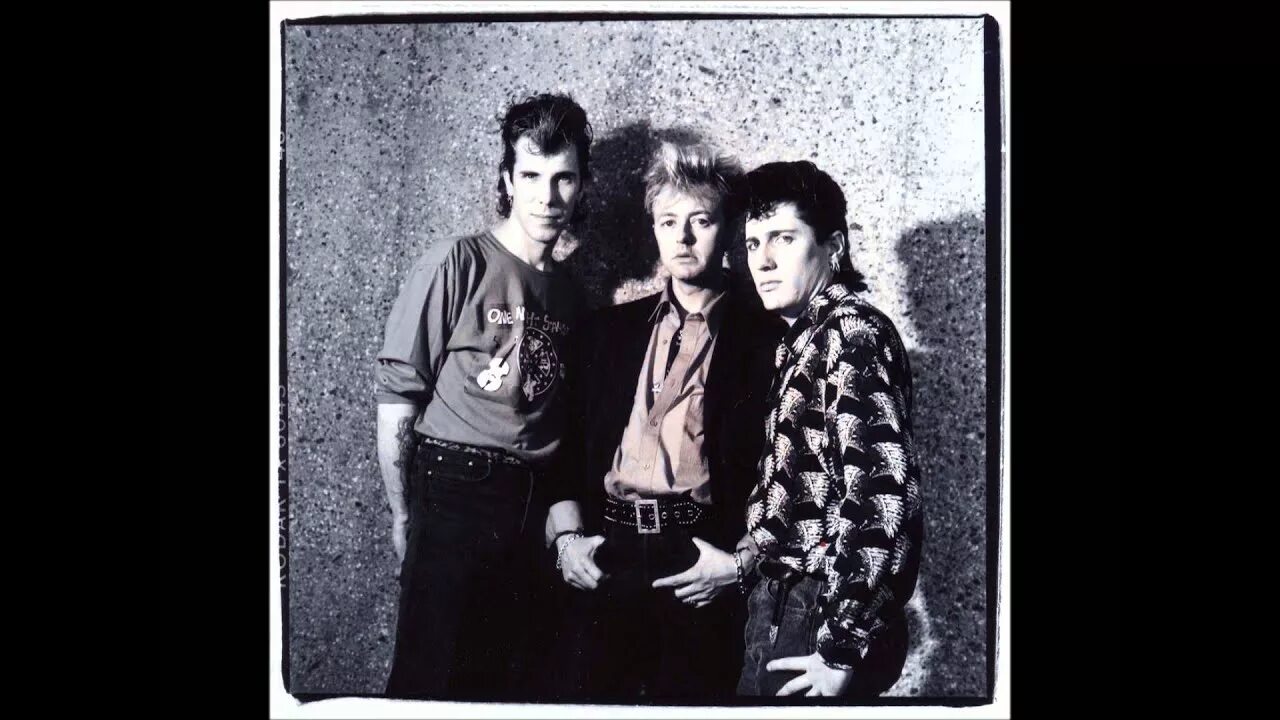 Stray cats ubangi stomp. Ubangi Stomp. Ubangi Stomp фото. Группа Stray Cats слушать.