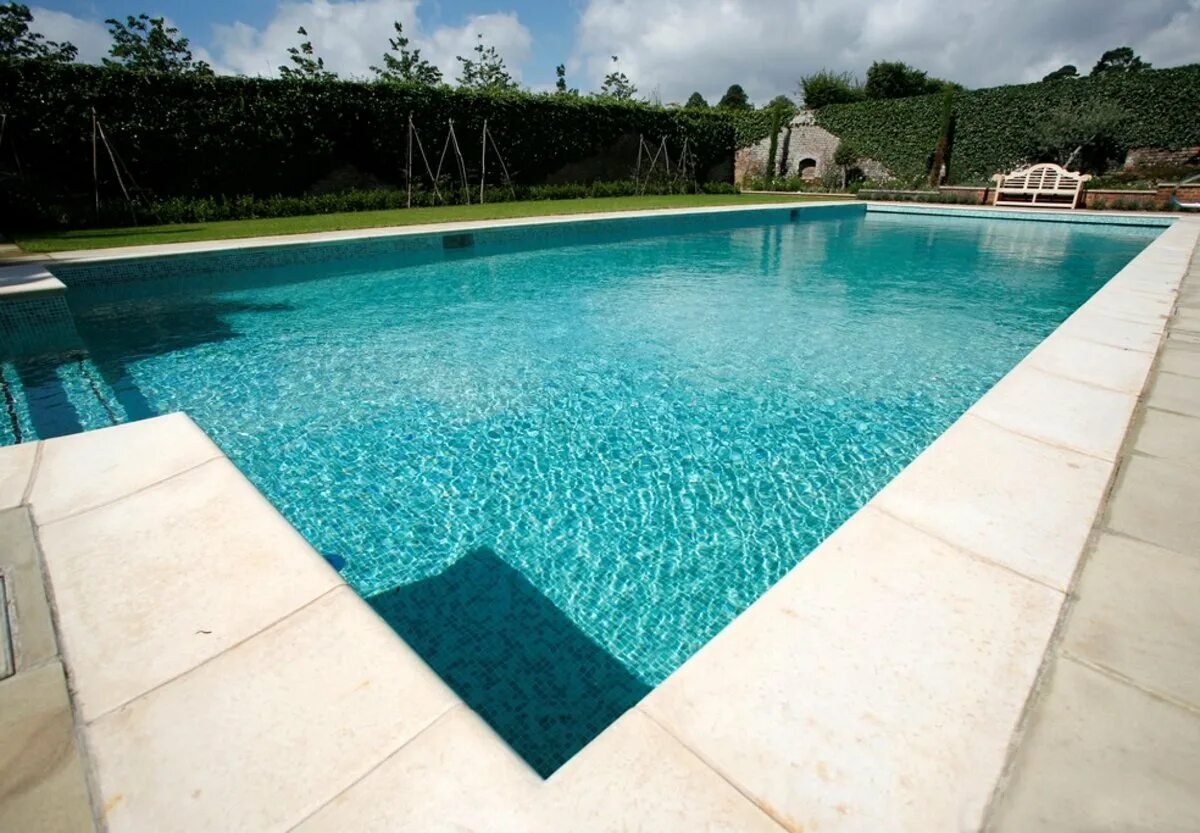 Бассейн 10 лет. Бассейн 10 на 5. pool. солнце бассейн сад. поол.