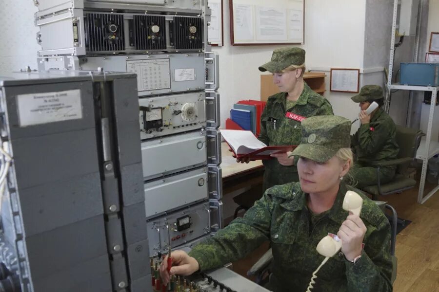 Боевые дежурства военнослужащих. Боевое дежурство РВСН. ЦКП РВСН. Несение боевого дежурства. Боевое дежурство в армии.