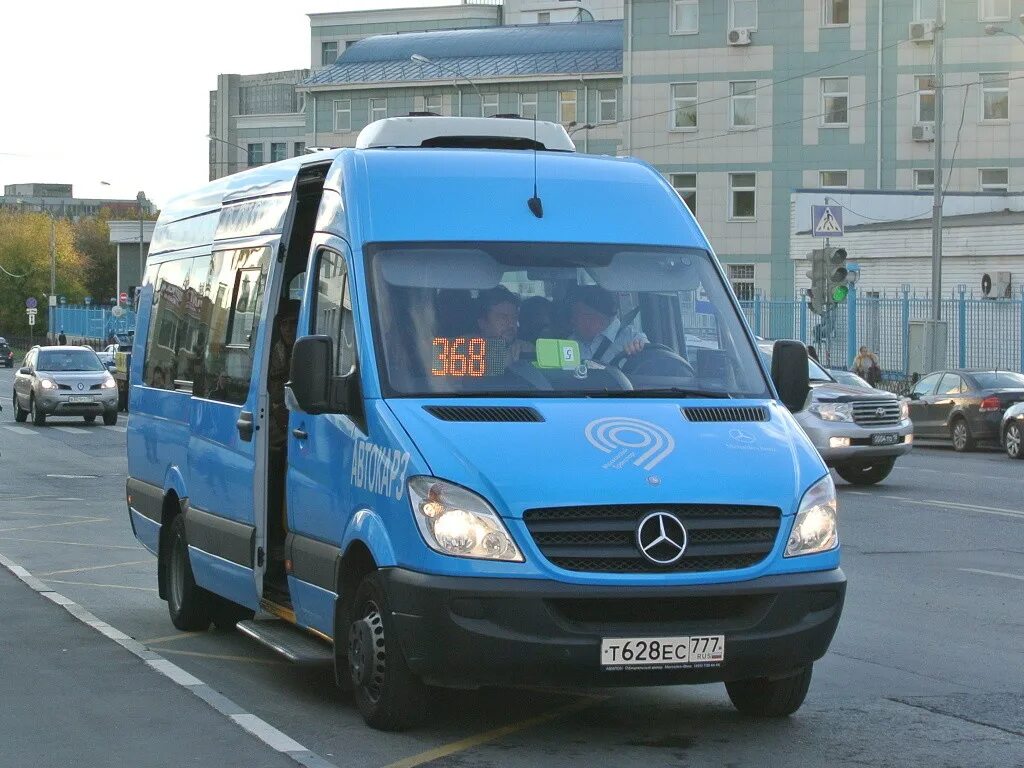 Маршрутное такси новые. Мосгортранс Mercedes Sprinter. Мерседес Бенц 22360с. MB Sprinter Луидор. Микроавтобус Луидор 22036с.