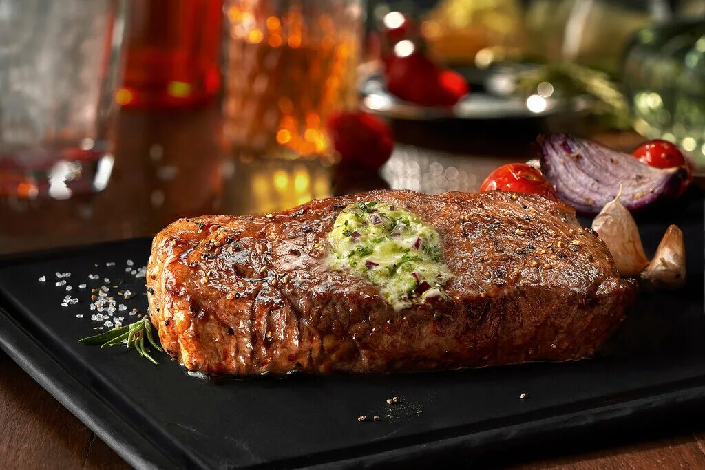 вкусный стейк. где вкусные стейки. где вкусные стейки. брутальный стейк. стейк миньон тибон.