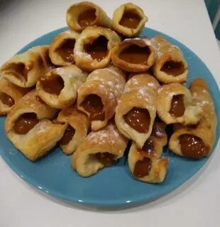 Тесто с вареной сгущенкой