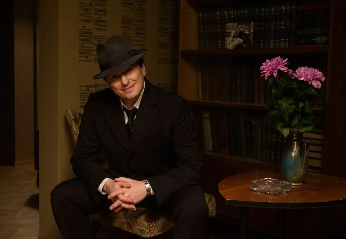 Риналь мухаметов оптимисты. Риналь мухаметов. Риналь мухаметов оптимисты. Риналь мухаметов. Оптимисты 9.