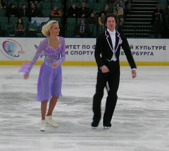 Венецианский карнавал маски. Шабалин маскарад. Маскарад венеции. Оксана домнина и максим шабалин. Красивые маски.