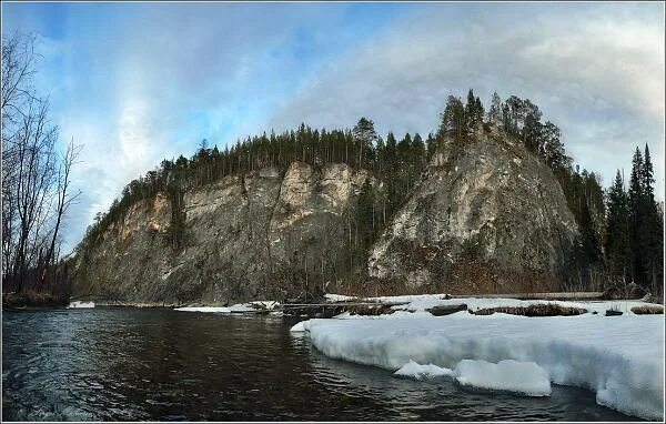 костёнково голубые скалы. синие скалы белорецкий район. скала большой камешек краснотурьинск. тайна синей скалы рублево. каква серов.