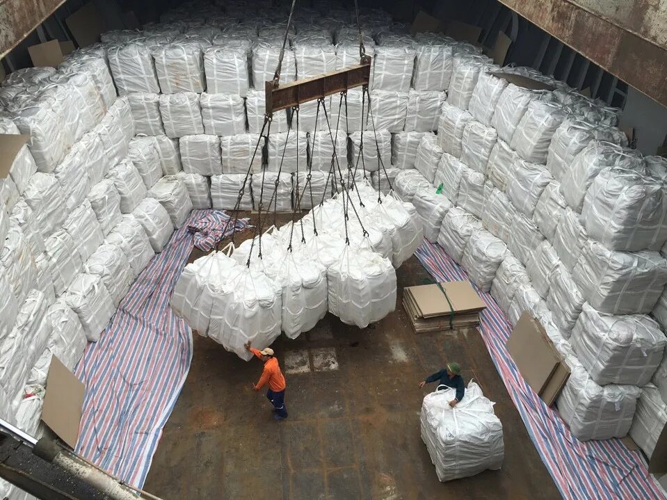 Белый портландцемент. Китайский цемент. Цемент из китая в сша. Цемент китая. Цемент китая.