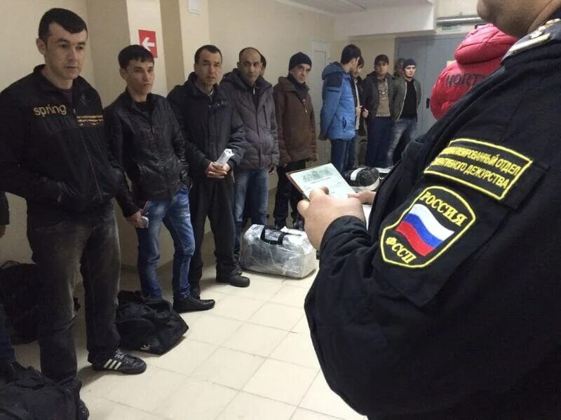 Депортация иностранца