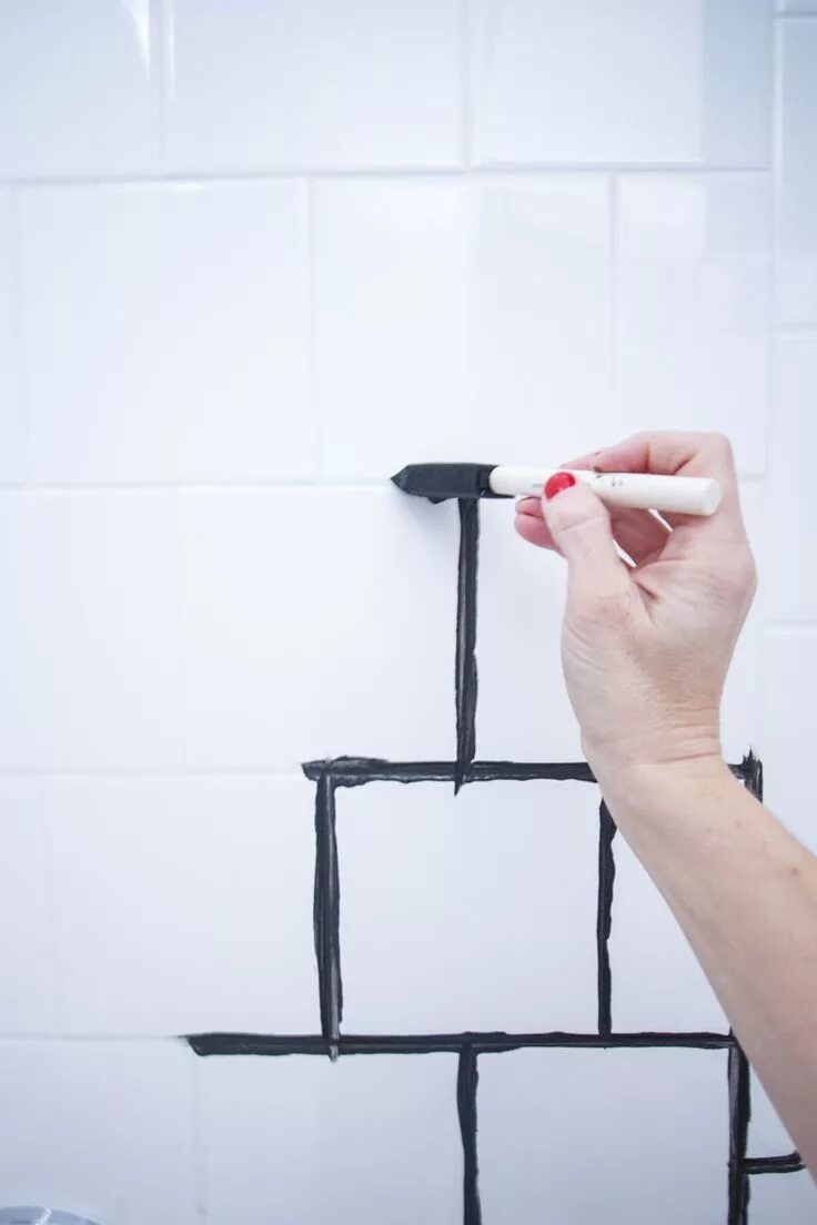 Как покрасить плитку в ванной на стене. Покрасить кафельную плитку. крашенная плитка. перекраска кафеля. покраска плитки в ванной.