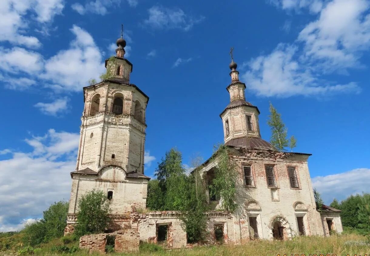 Старотроицкая колокольня Яранск. Культурное наследие Кировской области. Старая Церковь. Храмы и церкви Кировской области. Культурное наследие кировская область