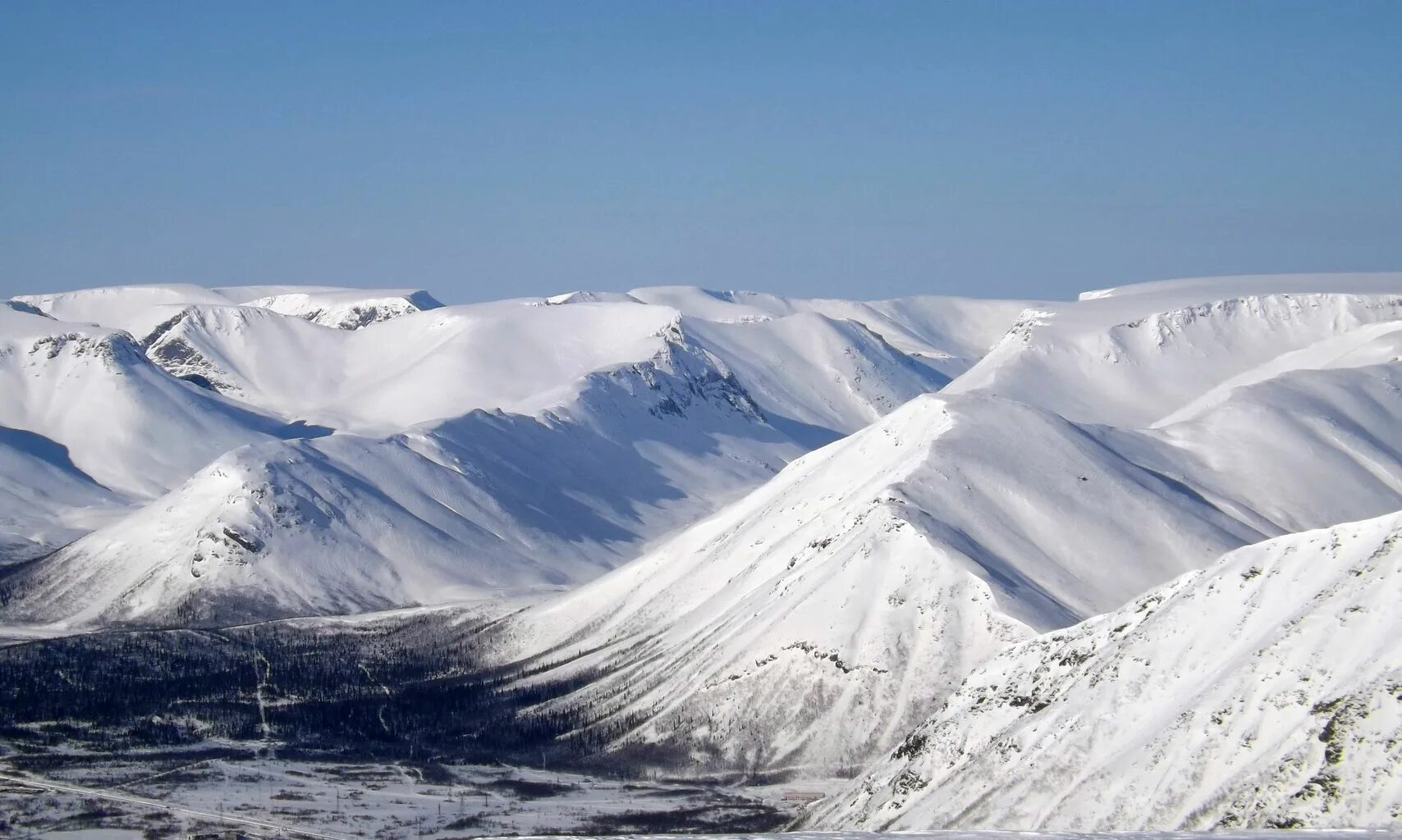 Прокат хибины. Прокат хибины. Прокат хибины. Горные лыжи хибины кировск. Тахтарпорр хибины.