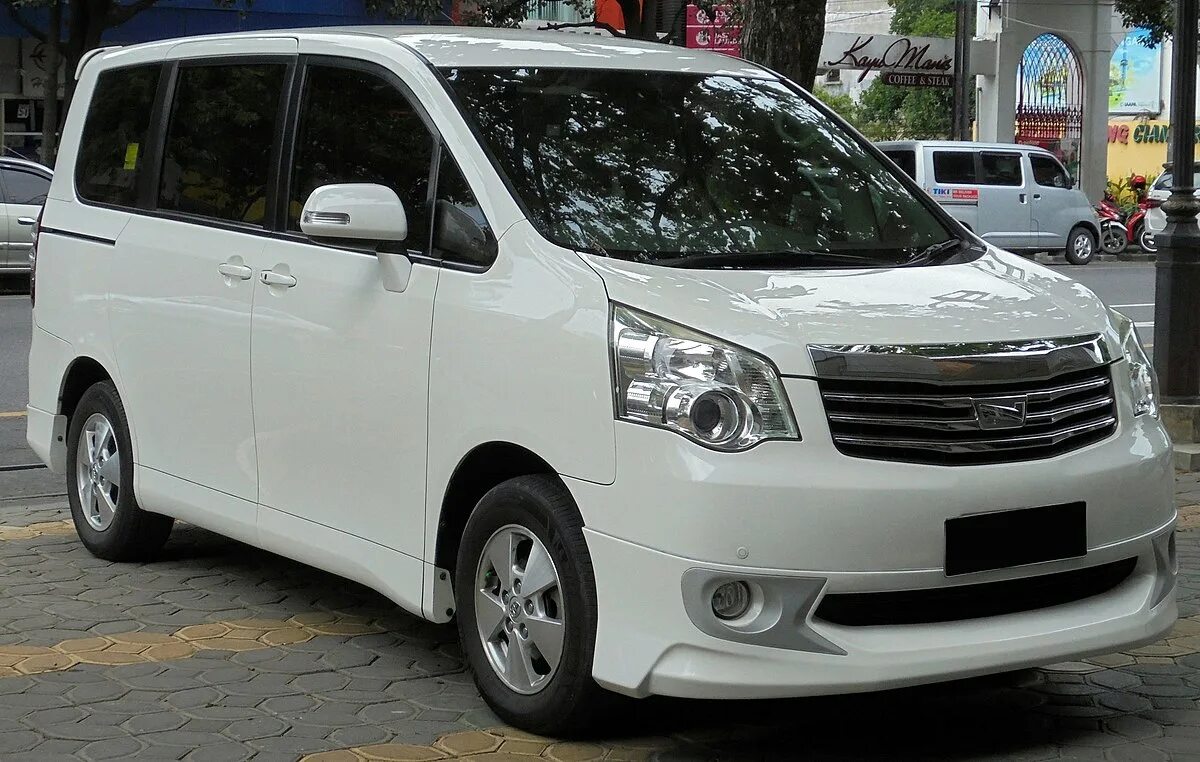 Тойоту с левым рулем на авито. Тойоту с левым рулем на авито. Toyota alphard 2013 левый руль. Тойота альфард 3. Harrier toyota 2008 салон.
