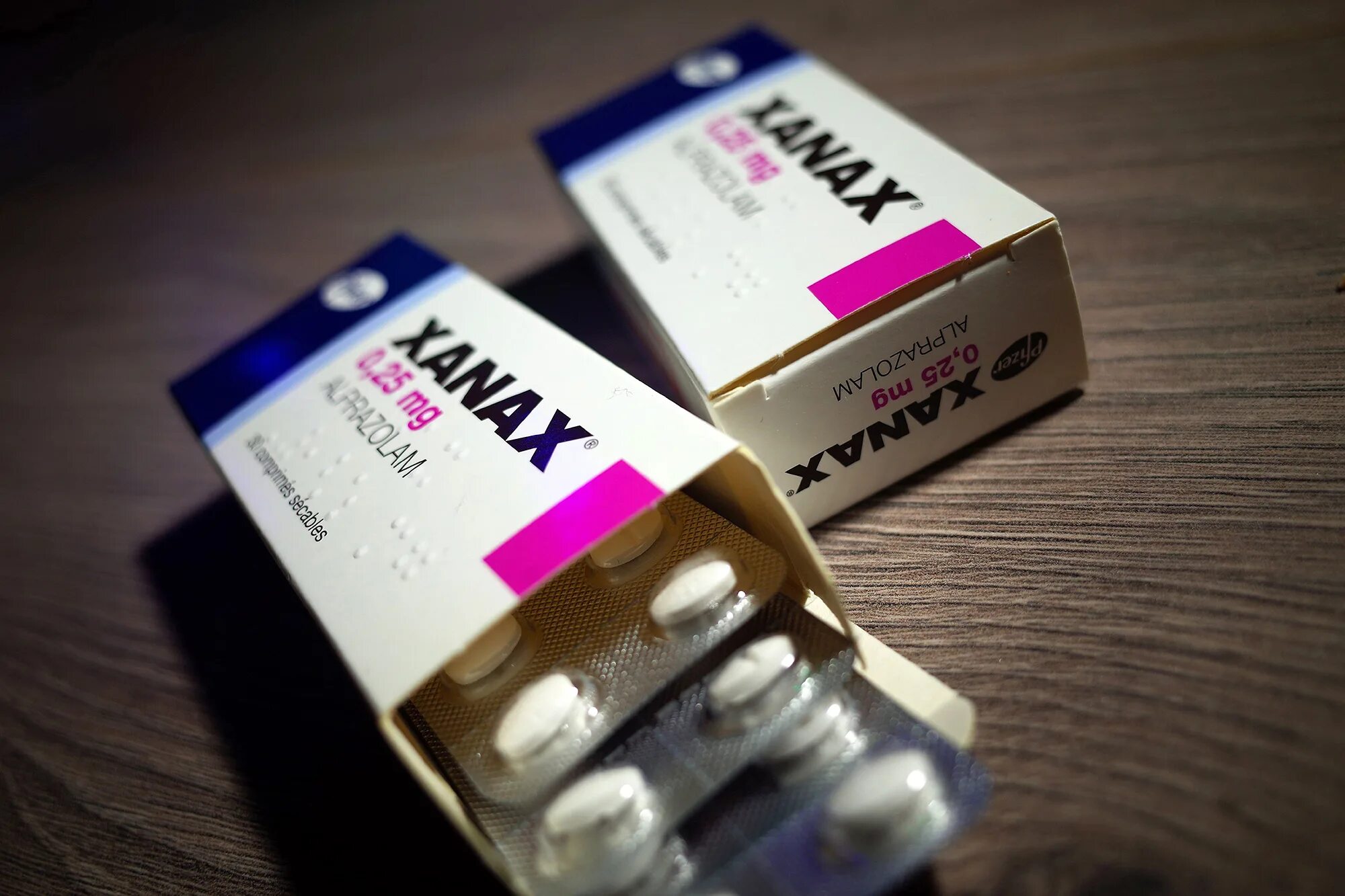 Xanax что это. Ксанакс (xanax). Ксанакс таблетки наркота. Xanax пачка. 1 Таблетка ксанакс.