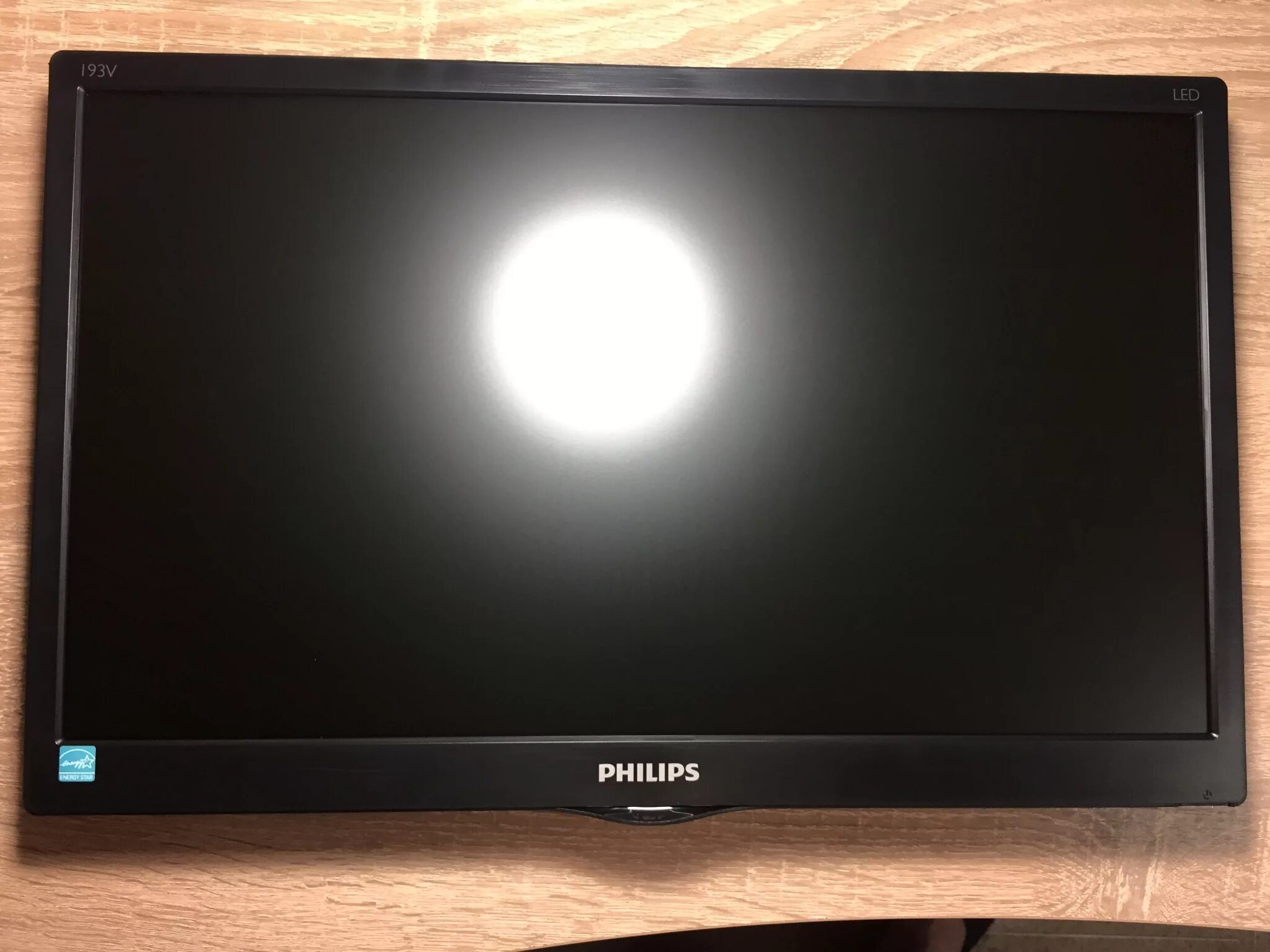 Philips 193v5l. Монитор Philips 193v. Монитор 18,5" Philips 193v5lsb2. Монитор Philips 193v5lsb2/62(10).