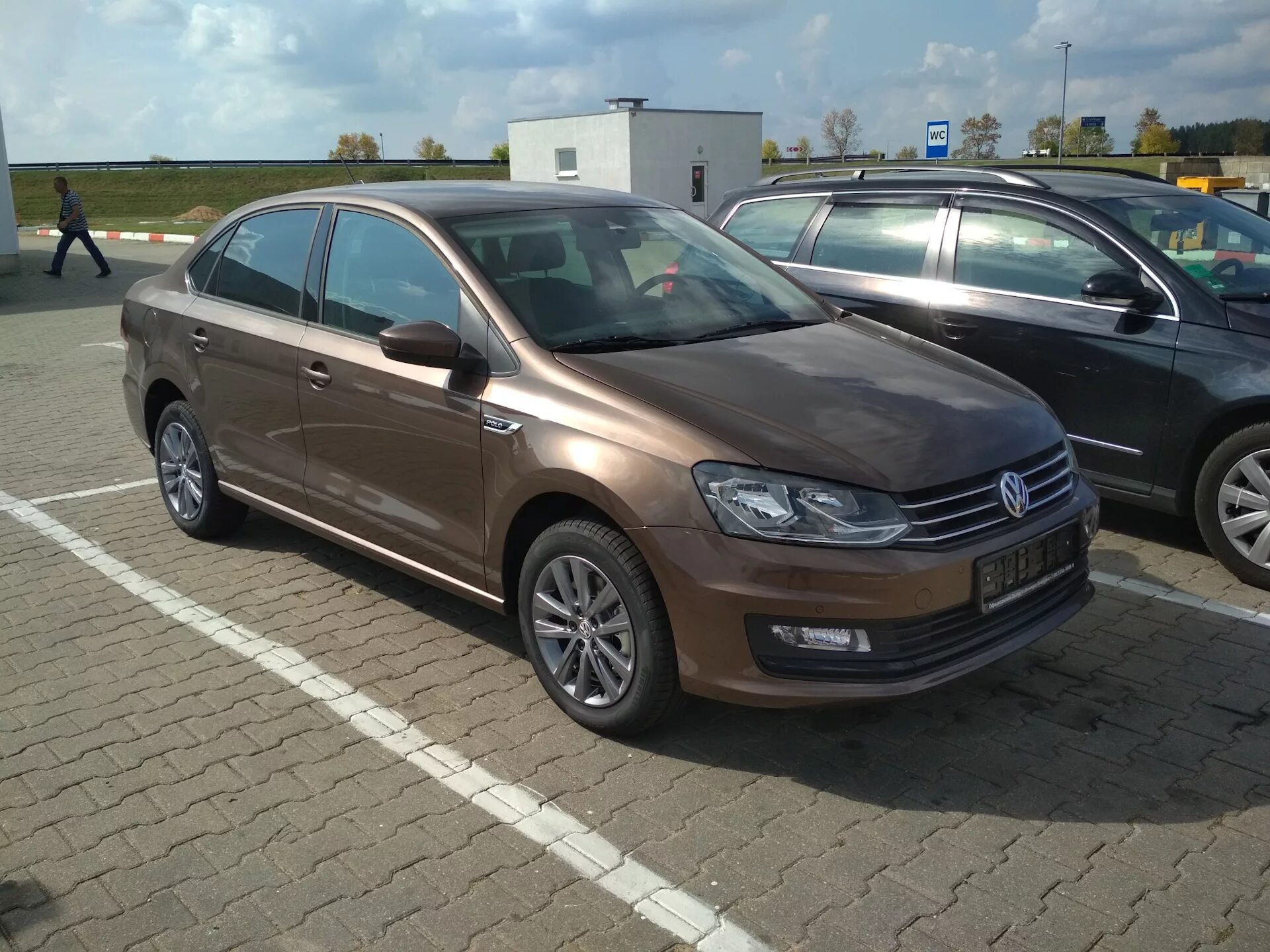 Фольксваген поло 2019. Фольксваген поло 2023 черная. Фольксваген виртус седан 2019. Фольксваген поло 2019. Новый фольксваген поло седан 2019.