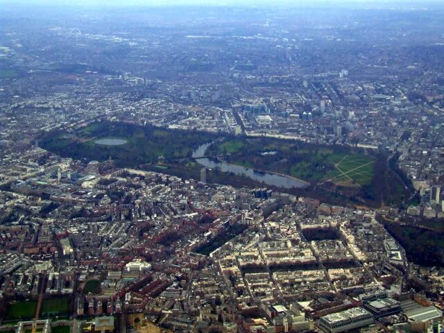 West London. South West London. Aerial photograph of Hyde Park,London. Вэстен Сити.