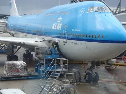 Jumbo jet
