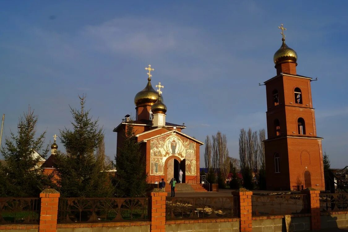 Респ башкортостан мелеузовский р н. Храм покрова пресвятой богородицы с. корнеевка. корнеевка мелеузовский район. храм воскресенска мелеузовского района. республика башкортостан мелеузовский район деревня корнеевка.