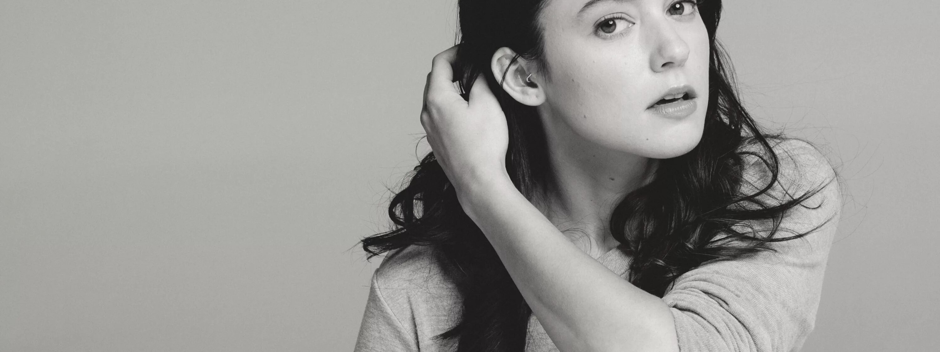 Смотреть видео caprice paint me white. Гао дарья белоногова. We this the end песня. White i. White me.