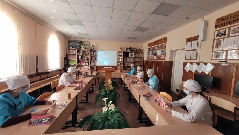 Медколледжи отзывы. Острогожск больница. Острогожское мед училище. Поликлиника Острогожск. В Острогожском медицинском колледже.