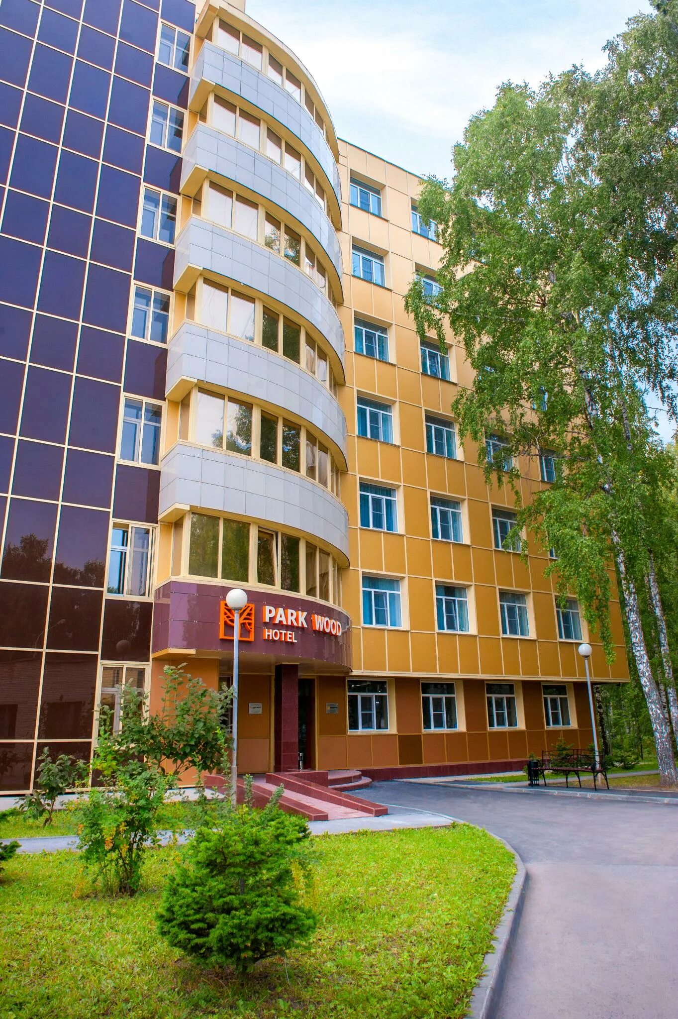 Гостиница сосновый бор новосибирск. Парк отель новосибирская. Сосновый бор новосибирск вилла. Гостиница сосновый бор новосибирск. Парк отель сосновый бор новая заря 53а новосибирск.