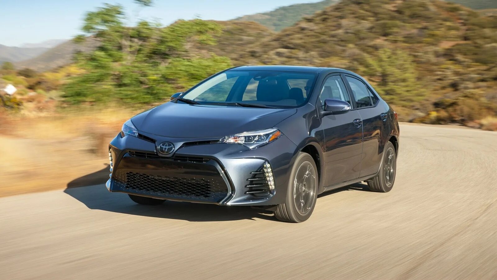 Тойота королла 2018 года. Тойота королла xse 2017. toyota corolla 2018. тойота королла 2018 xse. toyota corolla 2018 usa.