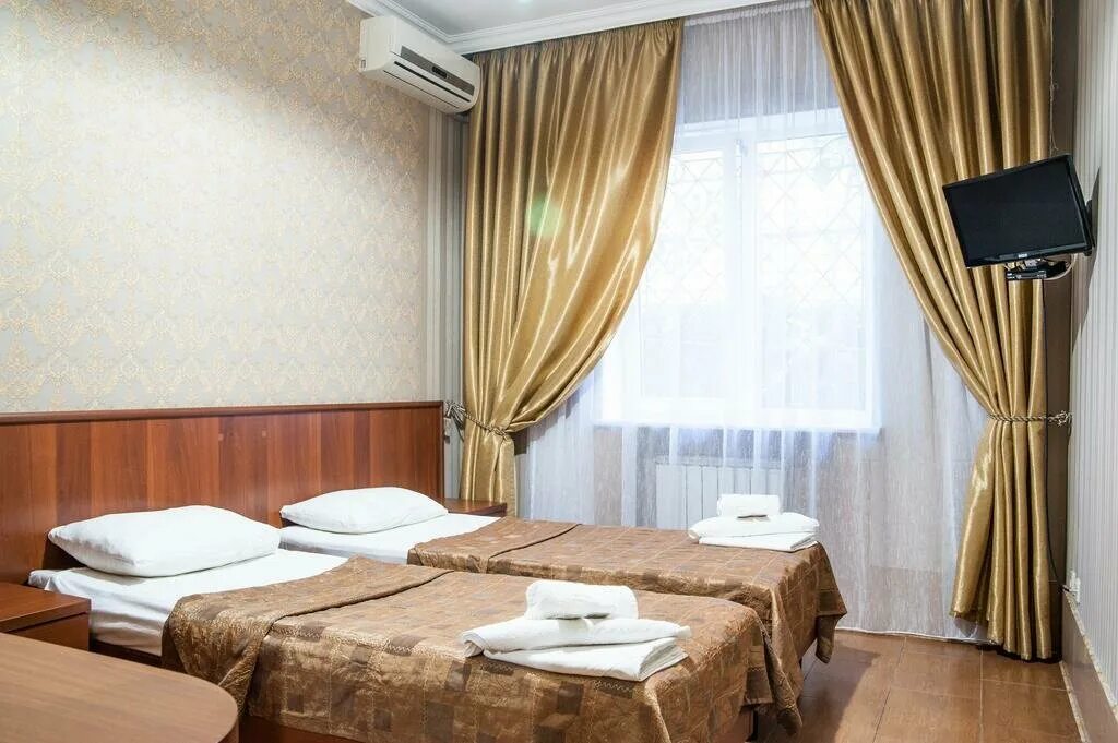 Лэнсис 3 сочи. Лэнсис отель адлер. куйбышева 63 адлер гостиница лэнсис. лэнсис 3*.