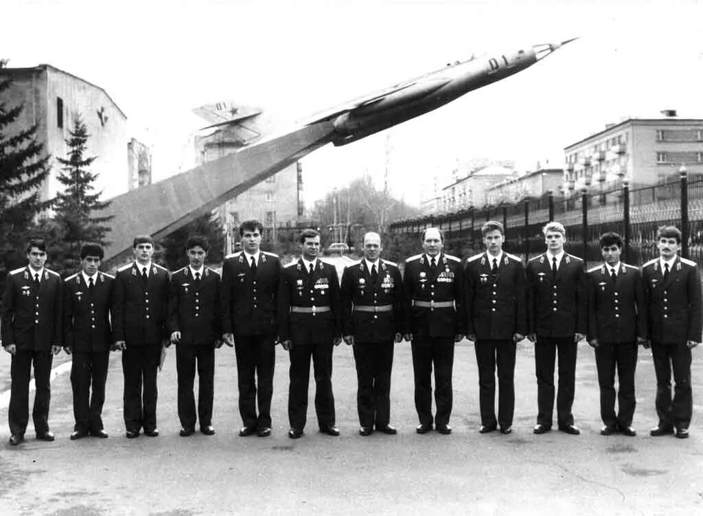 Ейское высшее военное училище летчиков. Ейское летное училище. ейское высшее военное авиационное училище. евваул ейск.