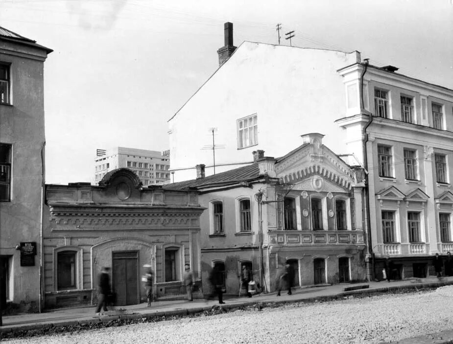 Улица уктусская екатеринбург. Усадьба первушина екатеринбург. дом купца первушина свердловск.