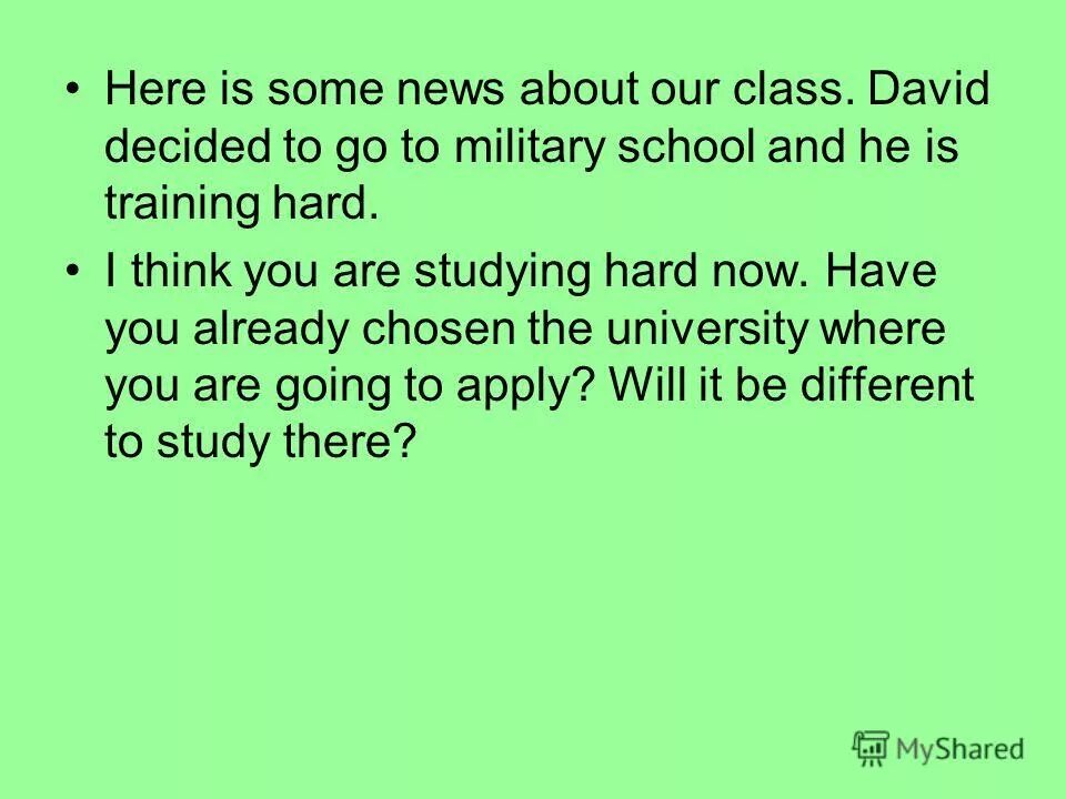 парень с девушкой занимаются спортом. мужчина занимается спортом. занятия в зале. индивидуальные занятия фитнес. спортивные пары.